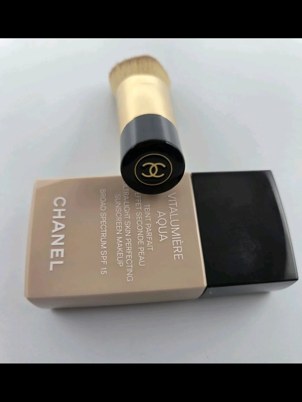 CHANEL VITALUMIERE AQUA 12 BEIGE ROSE Ultra-Light Makeup SPF15 New  Brush No Box